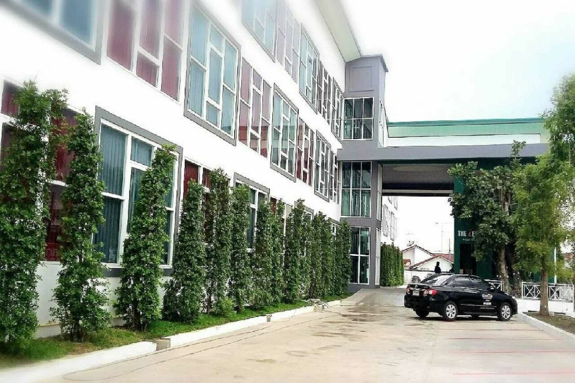Hotel The Zell Buriram Esterno foto