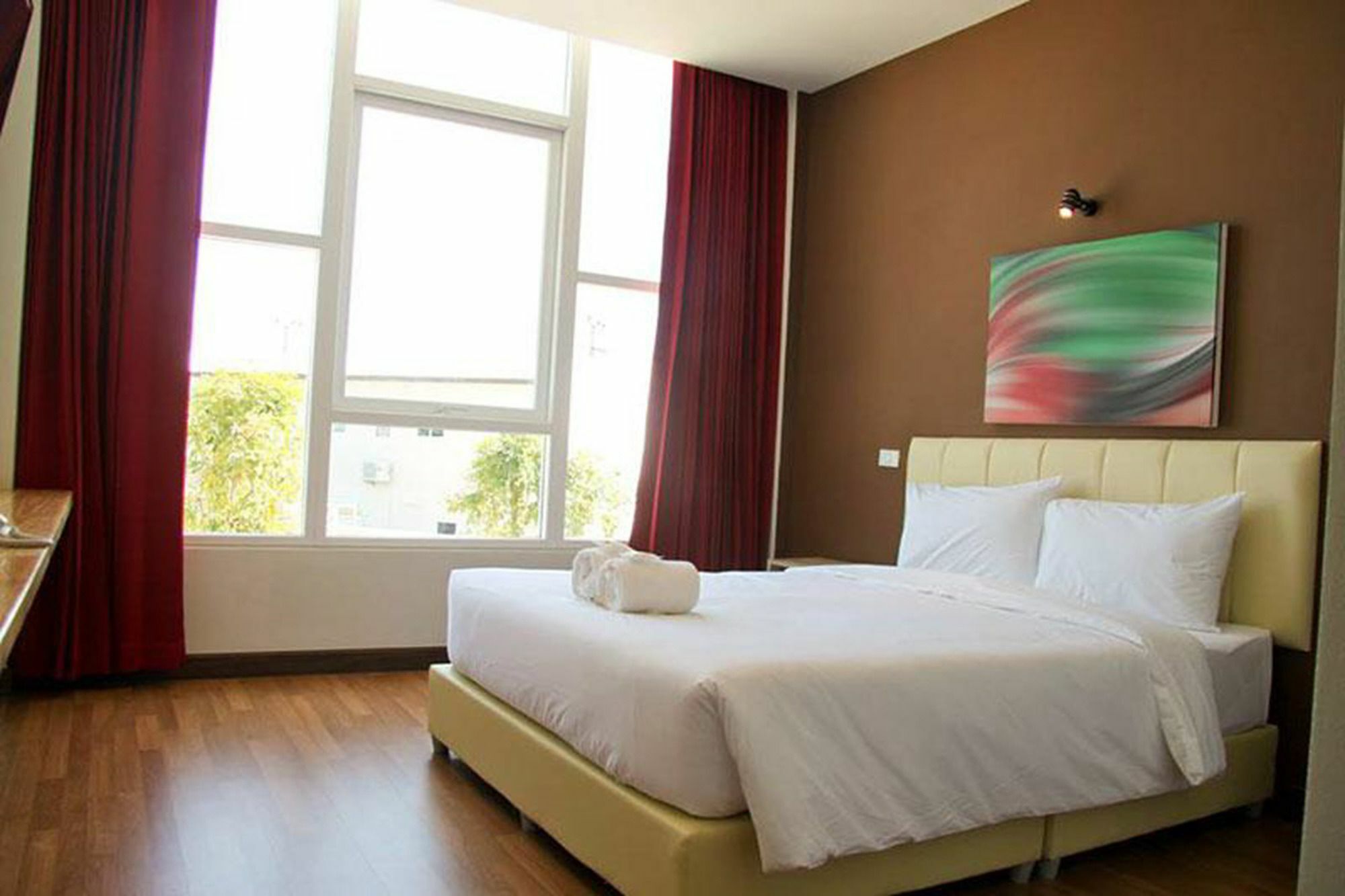 Hotel The Zell Buriram Esterno foto